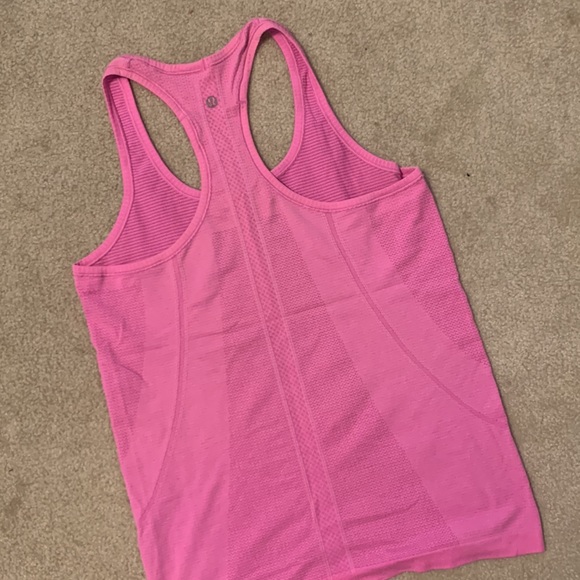 Lululemon Pink Swiftly Tech - Picture 2 of 2